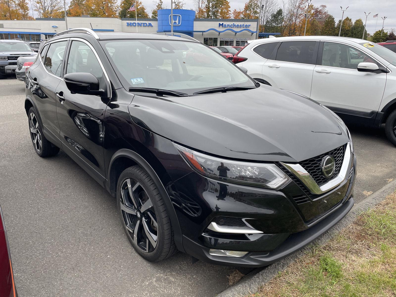 2022 Nissan Rogue Sport SL