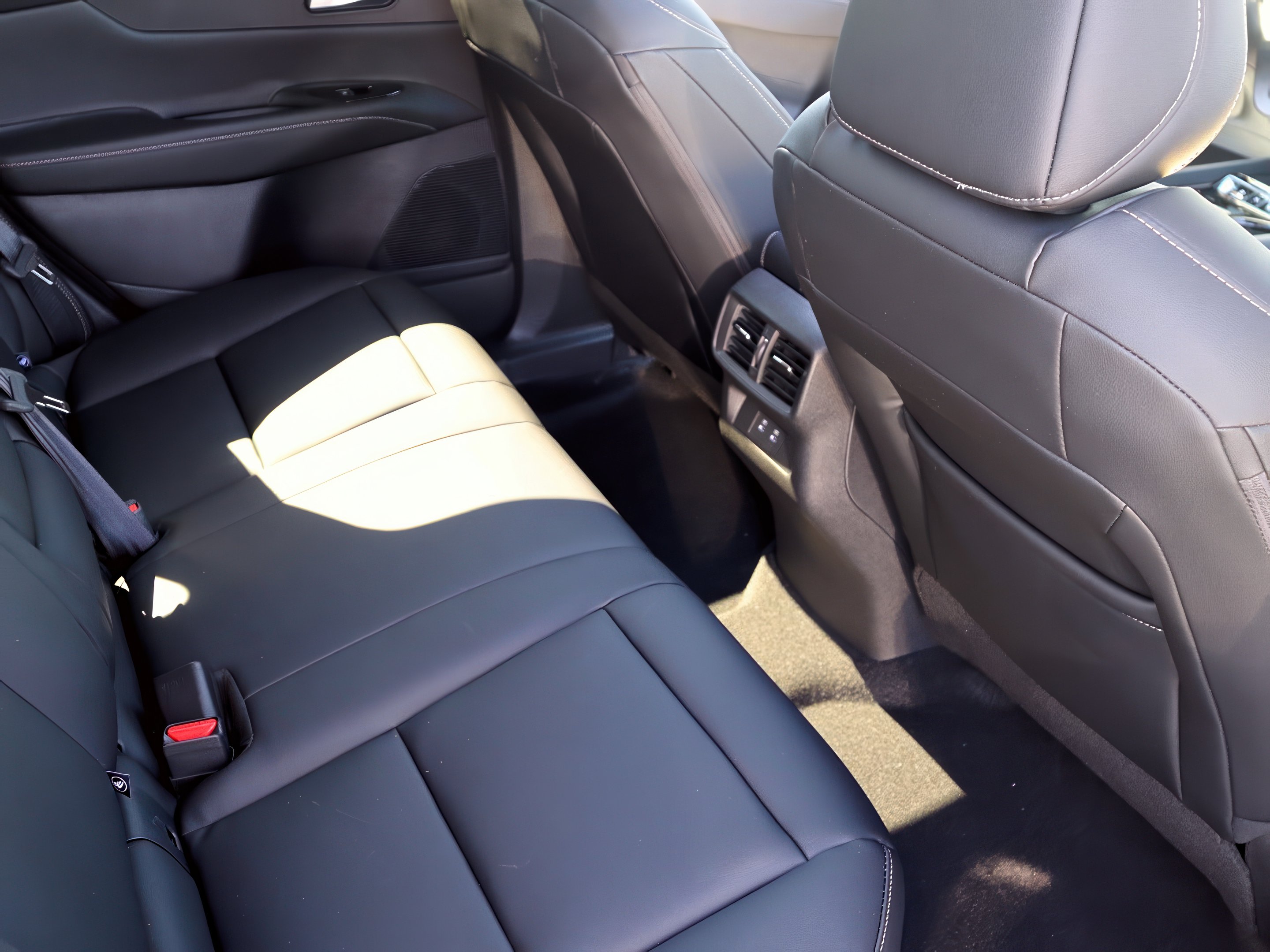 2025 Nissan Murano SL photo 20