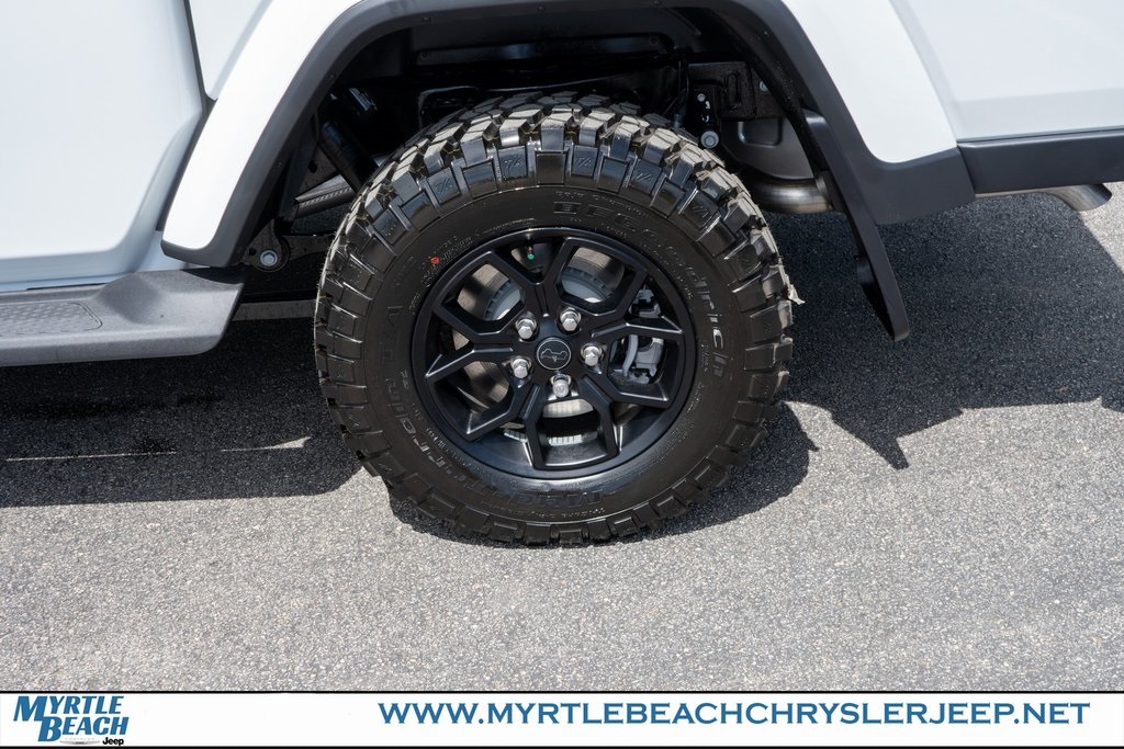 2025 Jeep Gladiator Sport photo 11