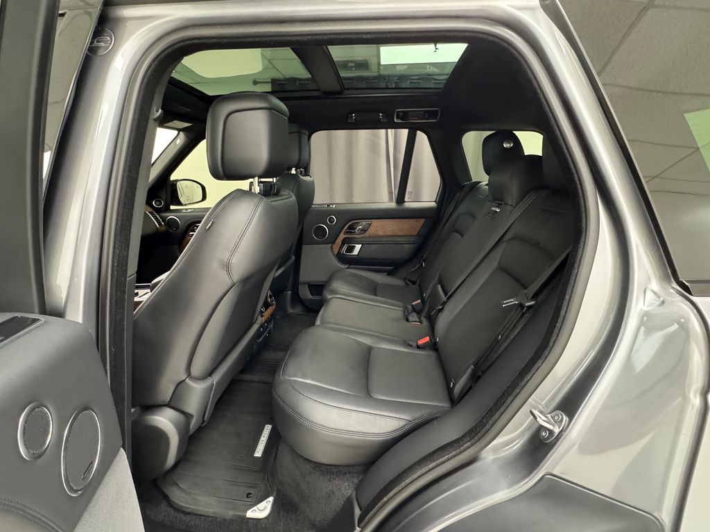 2022 Land Rover Range Rover HSE Westminster Edition photo 8