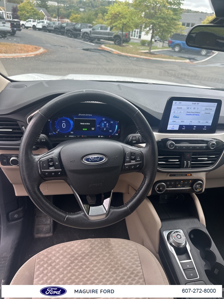 2020 Ford Escape SE Sport Hybrid photo 11