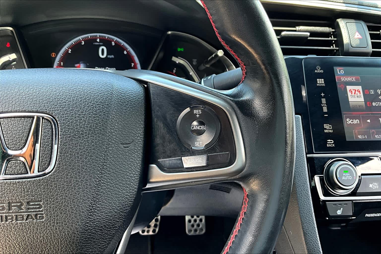 2017 Honda Civic Si photo 21