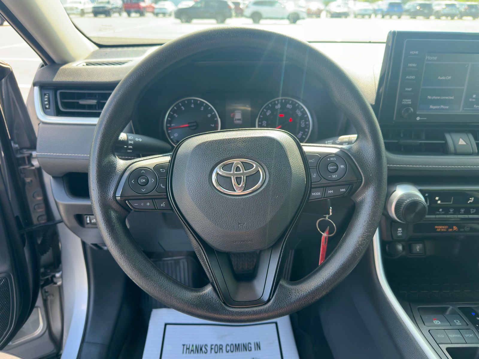 2021 Toyota RAV4 LE photo 10