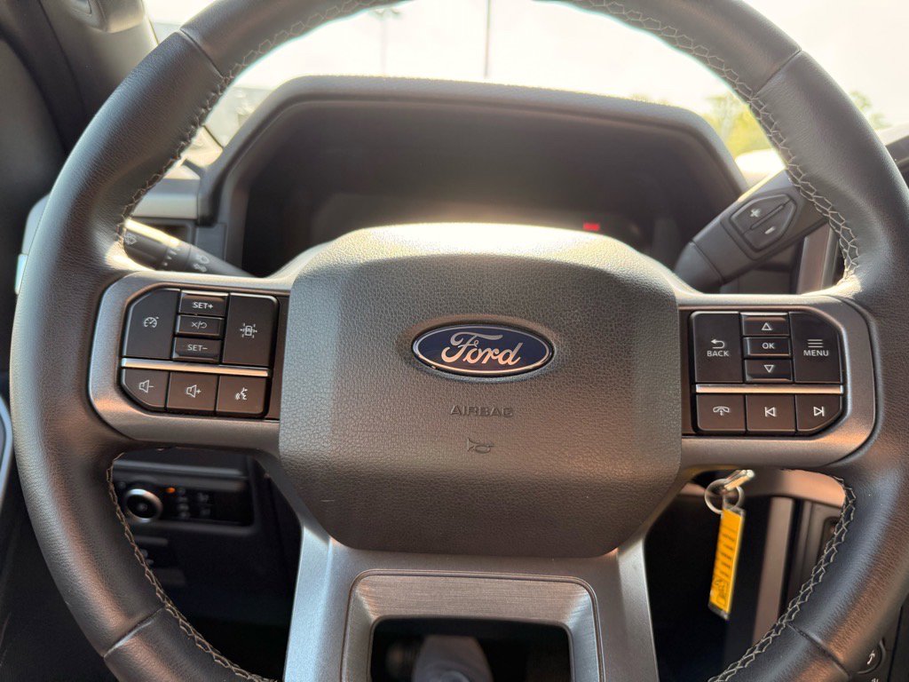 2024 Ford F-150 XLT photo 12