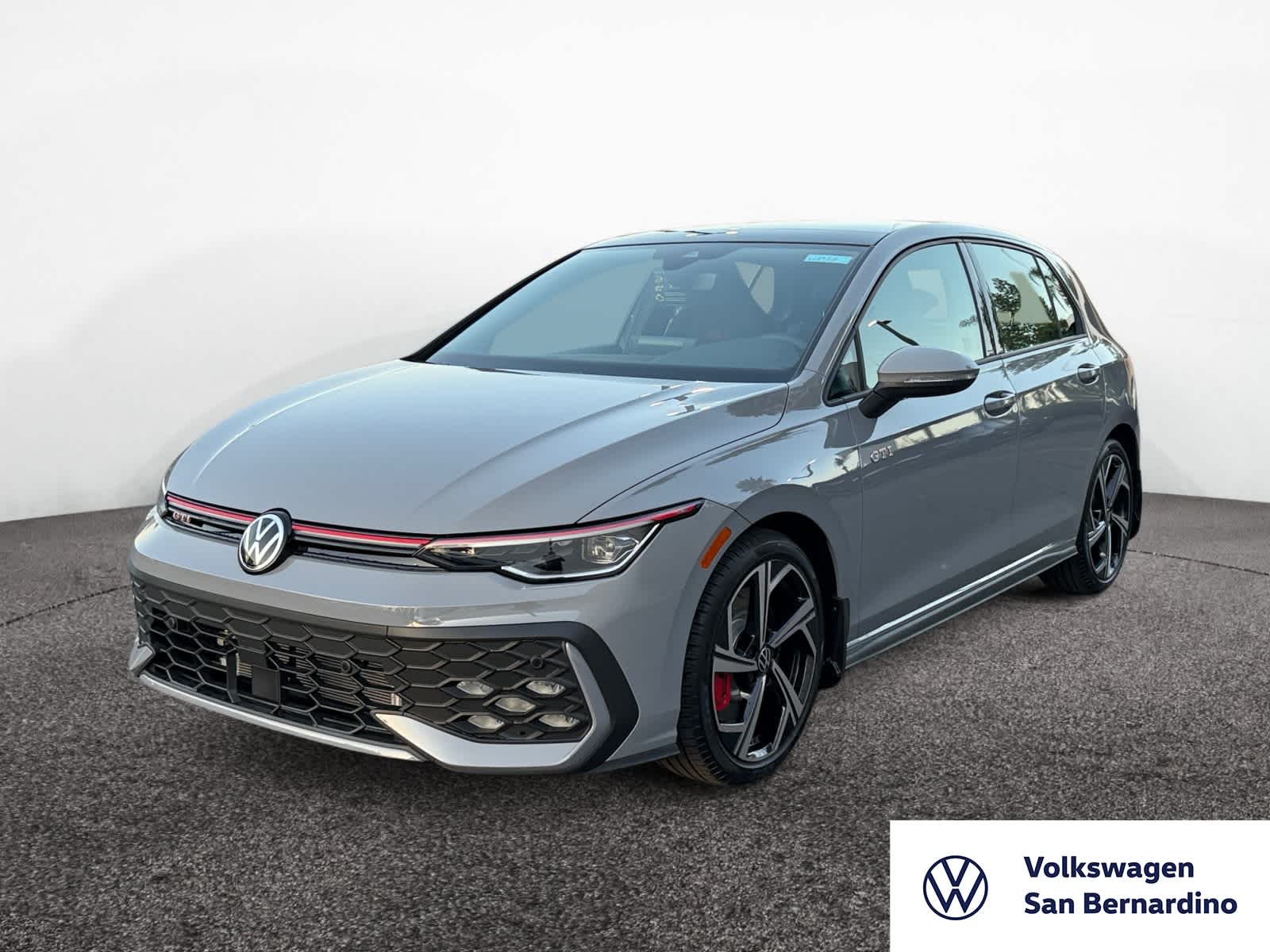 2025 Volkswagen Golf GTI SE's photo