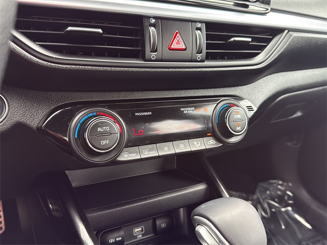 2023 Kia Forte GT-Line photo 21