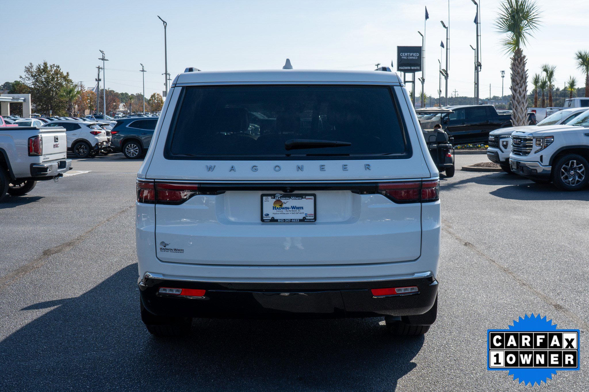 2023 Jeep Wagoneer Base photo 4