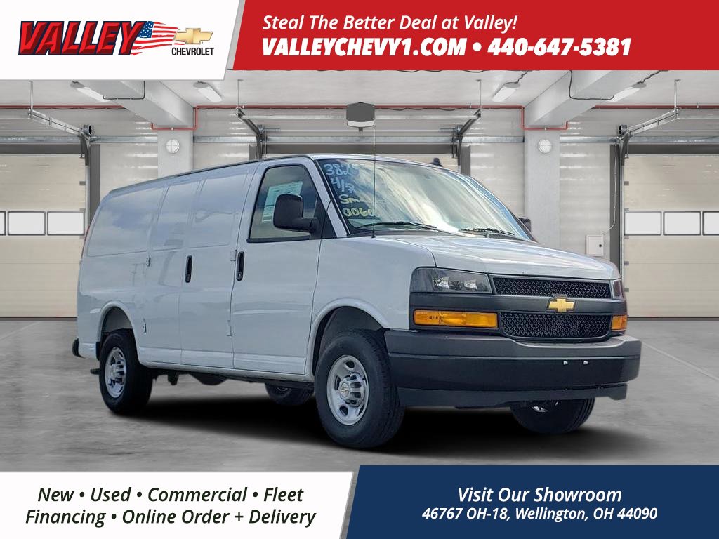 2025 Chevrolet Express Cargo Work Van's photo