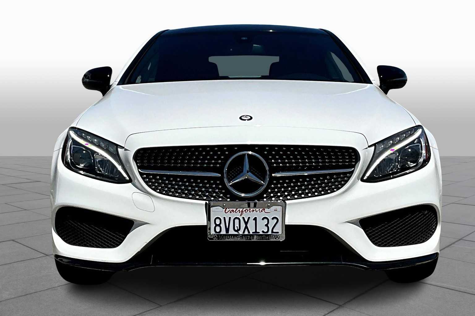 2017 Mercedes Benz C 300 photo 3