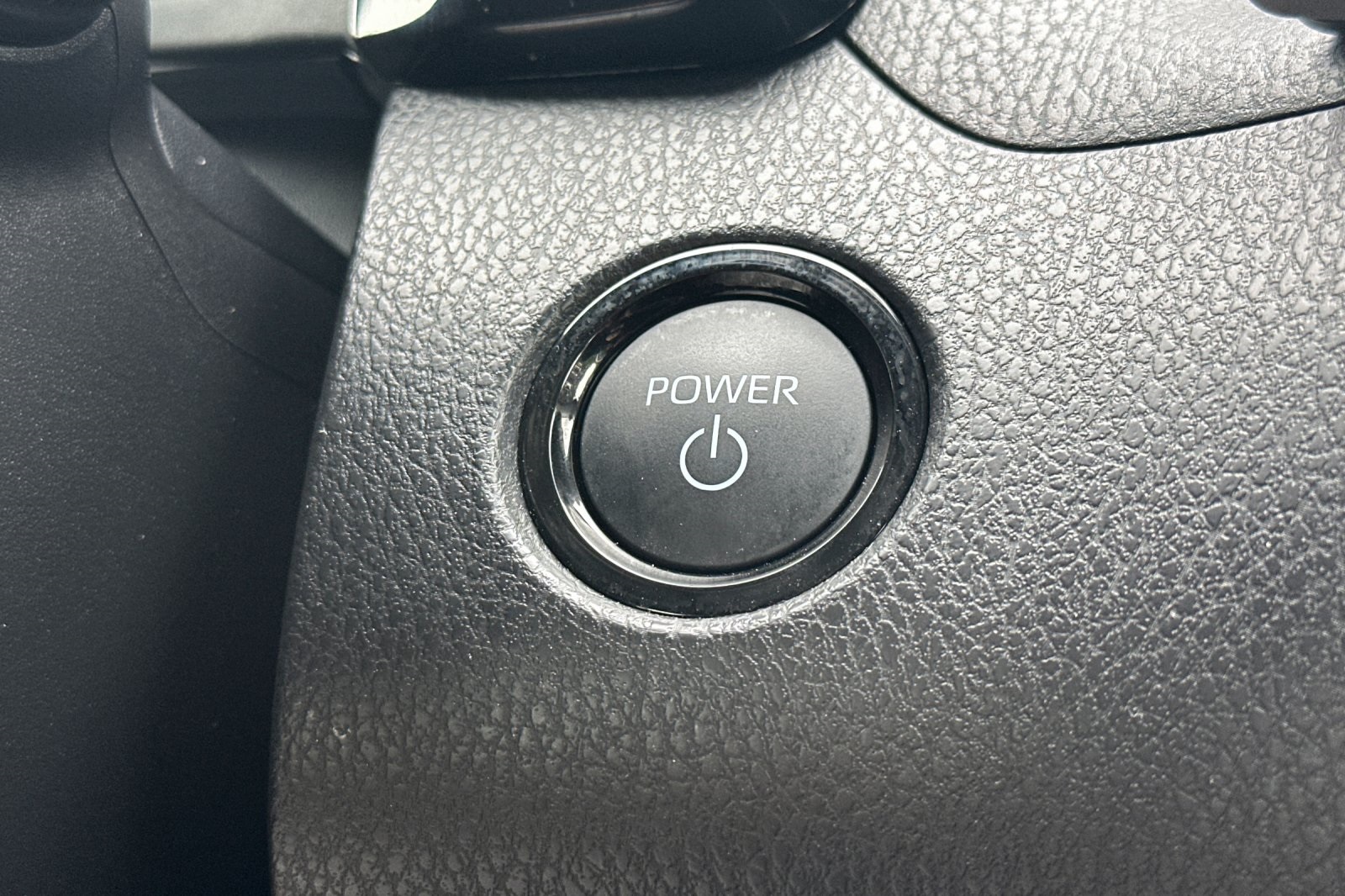 2025 Toyota Camry LE photo 19