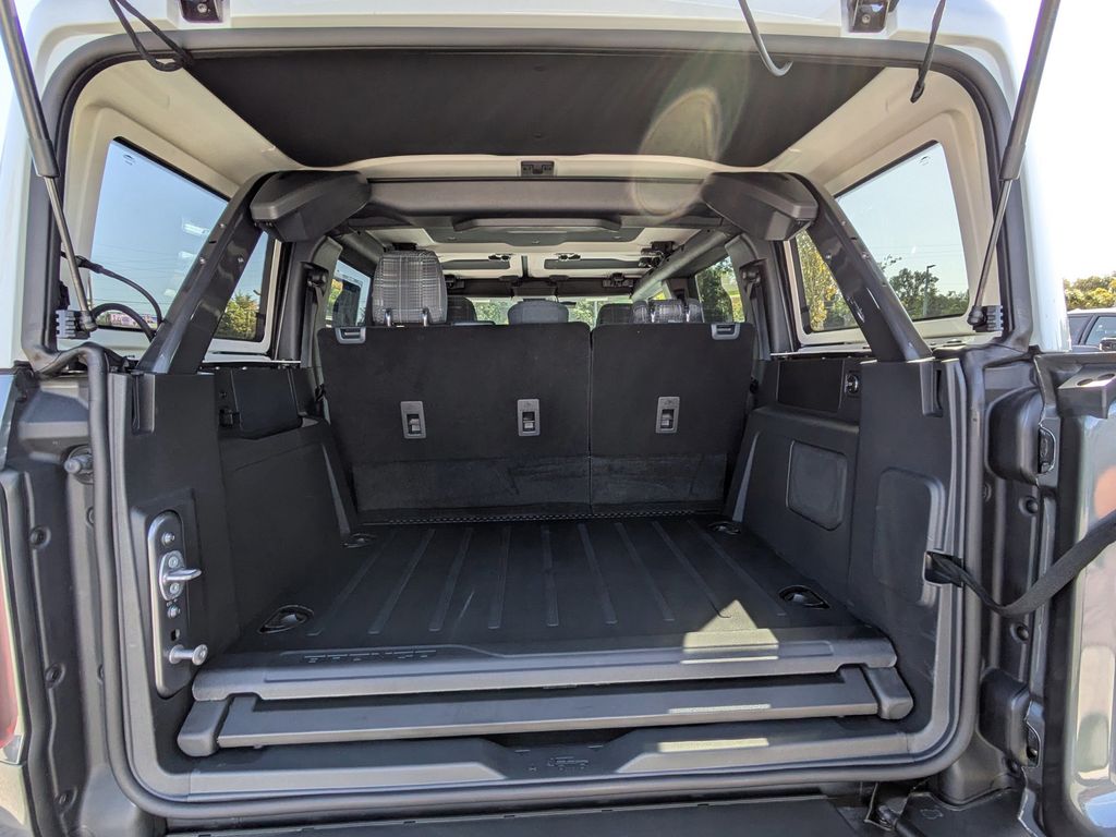 2025 Ford Bronco Heritage First Edition photo 13
