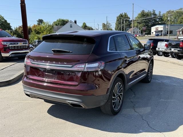 2019 Lincoln Nautilus Reserve photo 3