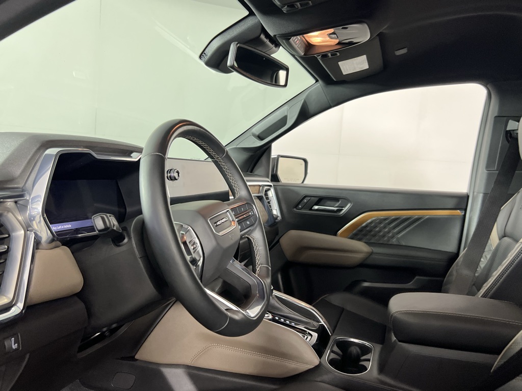 2023 Gmc Canyon Denali photo 17