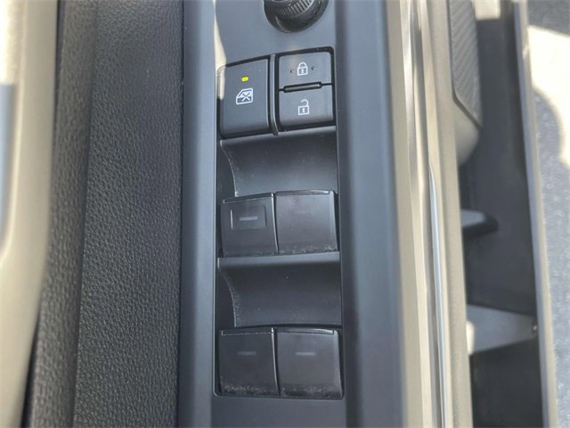 2022 Toyota Tundra SR5 photo 16