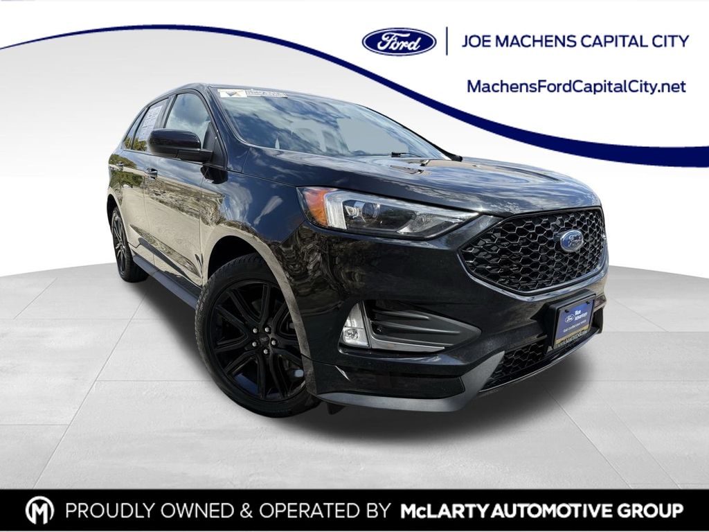 2022 Ford Edge ST-Line's photo