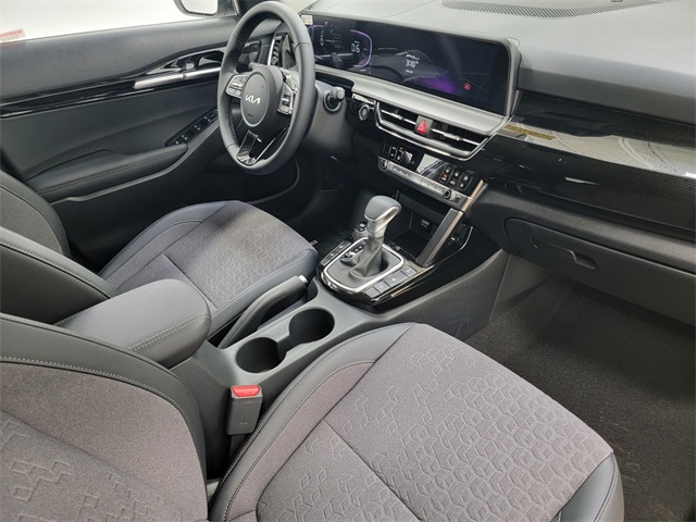 2026 Kia Seltos S photo 14