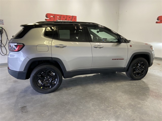 2023 Jeep Compass Trailhawk photo 11