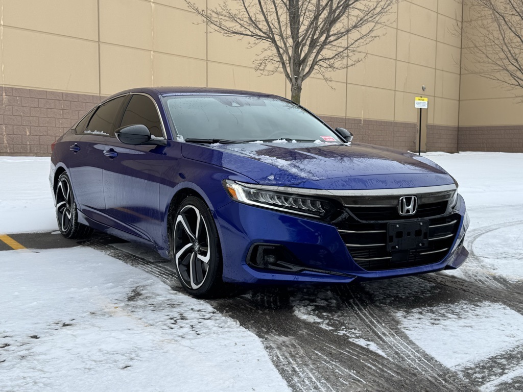 Used 2022 Honda Accord Sport SE with VIN 1HGCV1F45NA074788 for sale in Kansas City