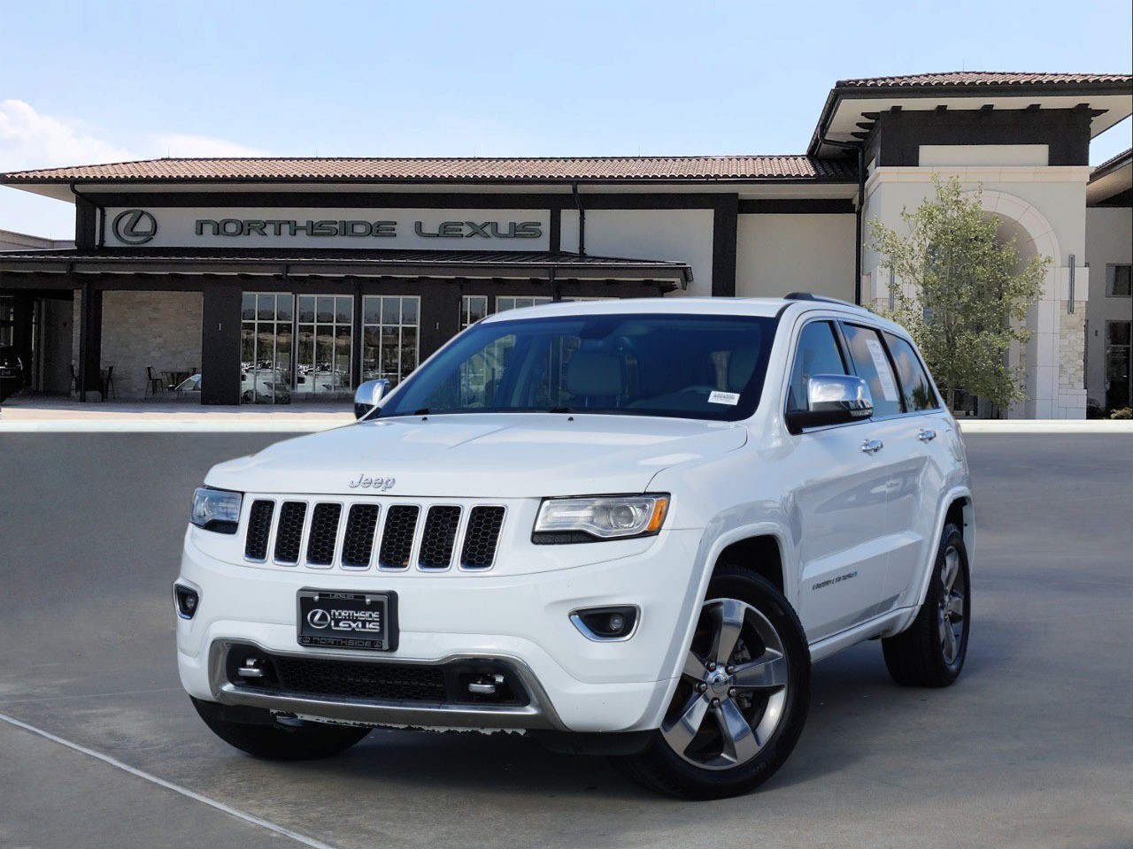 2015 Jeep Grand Cherokee Overland's photo