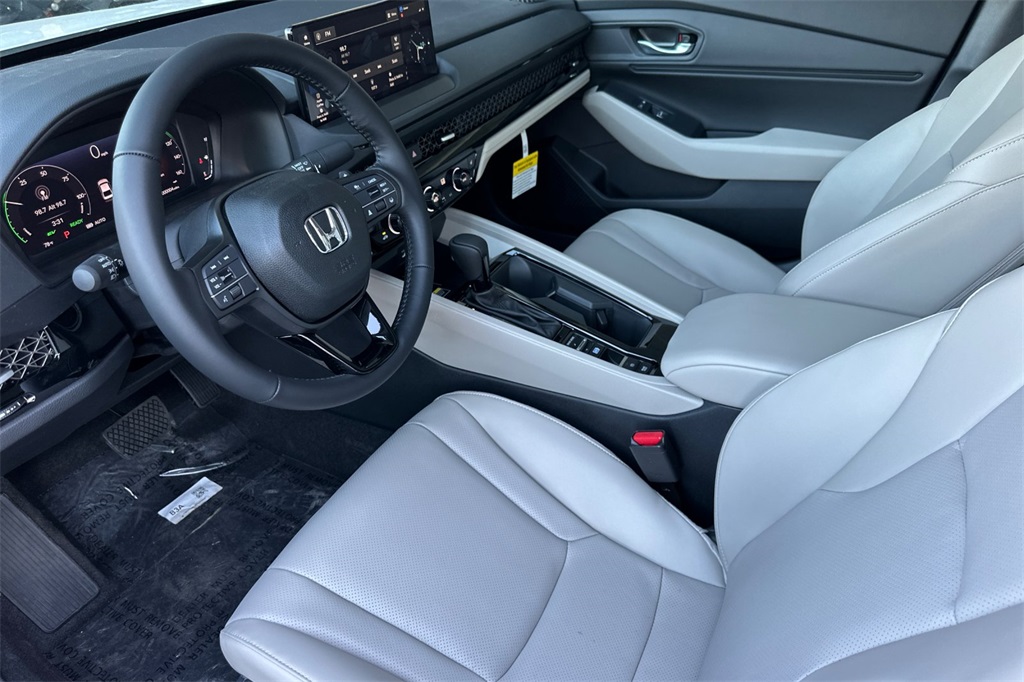 2025 Honda Accord Hybrid EX-L photo 8