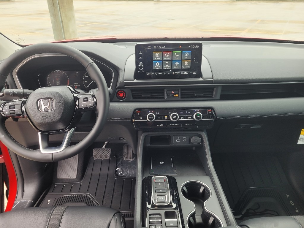 2025 Honda Pilot Touring photo 9