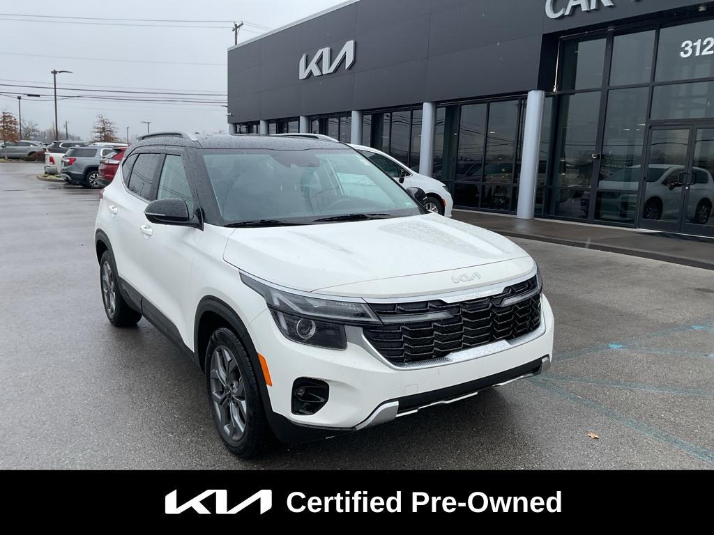 2024 Kia Seltos S's photo