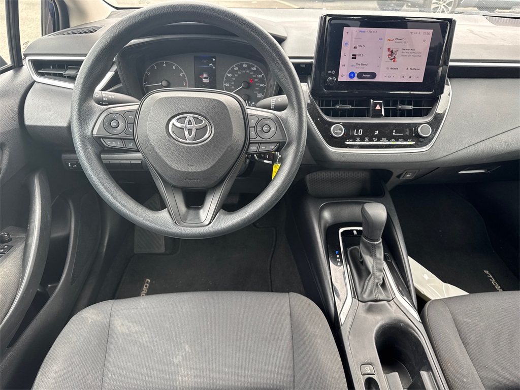 2023 Toyota Corolla LE photo 21