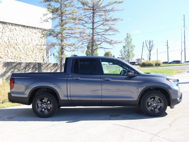 2026 Honda Ridgeline TrailSport photo 4