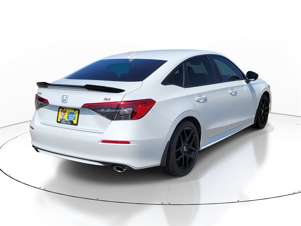 2022 Honda Civic Si photo 3