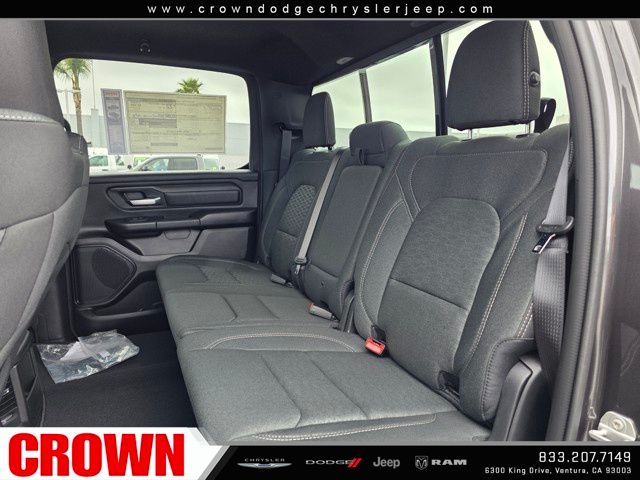 2025 Ram 1500 Tradesman photo 13