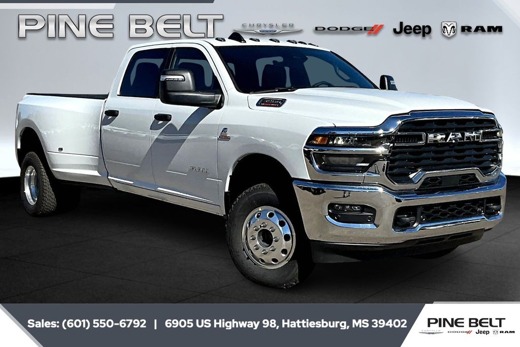 2026 RAM Ram 3500 Pickup Big Horn's photo