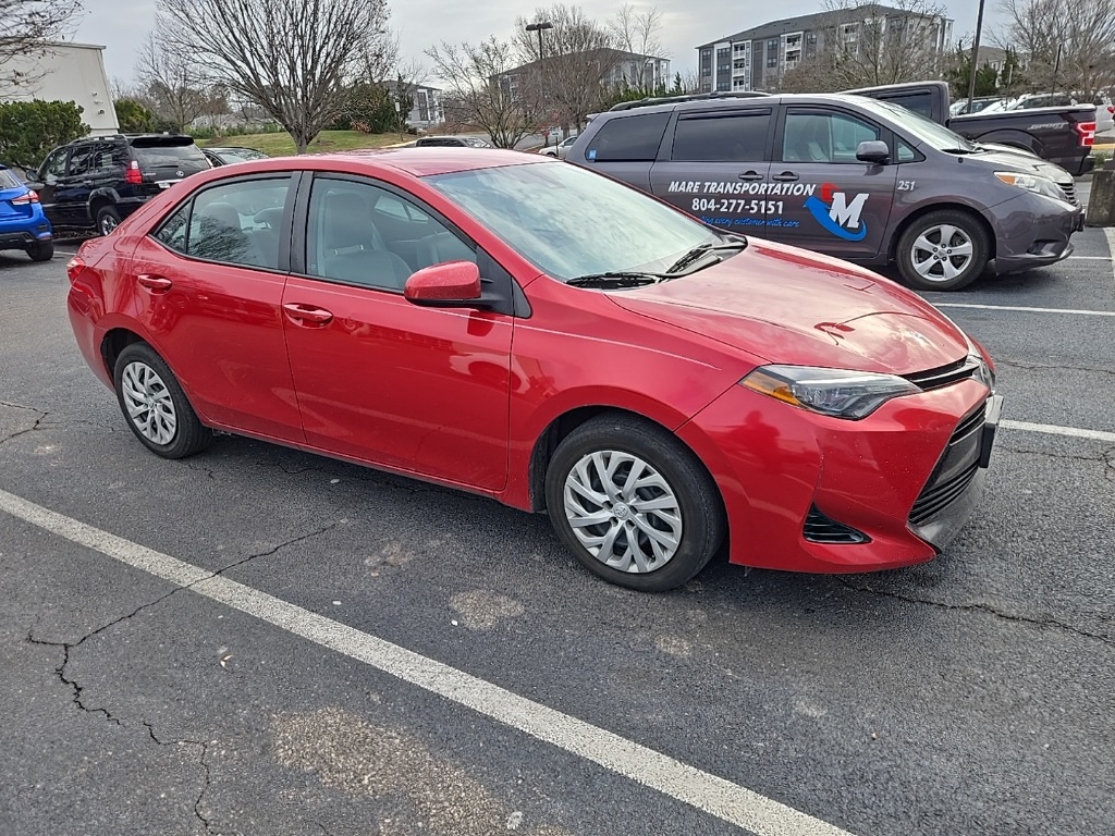 2017 Toyota Corolla LE's photo