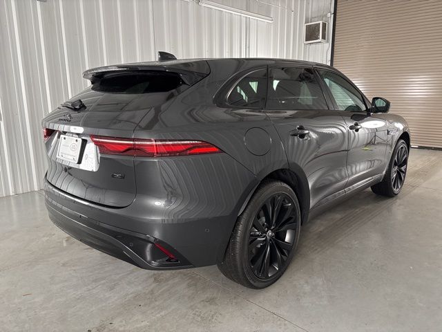 2026 Jaguar F-PACE P250 R-Dynamic S photo 6