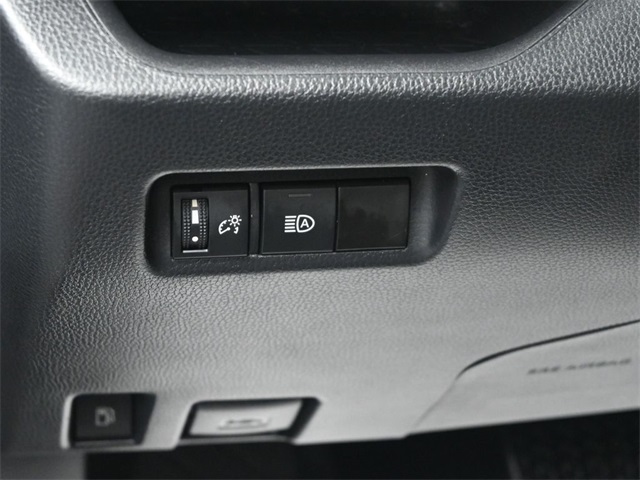 2024 Toyota RAV4 Hybrid LE photo 14
