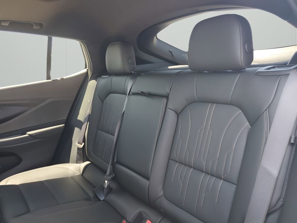2025 Buick Envista Avenir photo 19