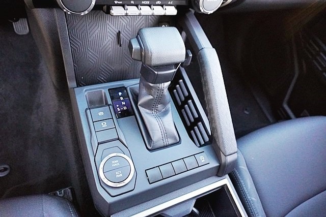 2024 Toyota Tacoma SR5 photo 30