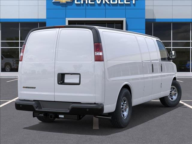 2025 Chevrolet Express Cargo 2500 photo 4