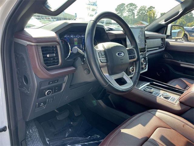 2024 Ford Expedition Limited photo 16