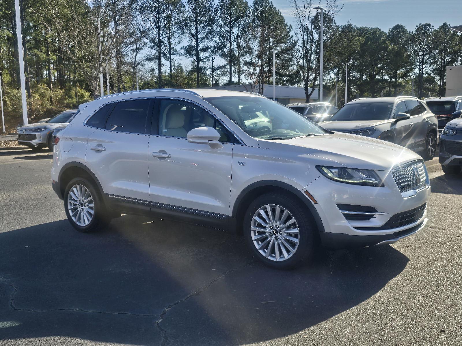 2019 Lincoln MKC Base's photo