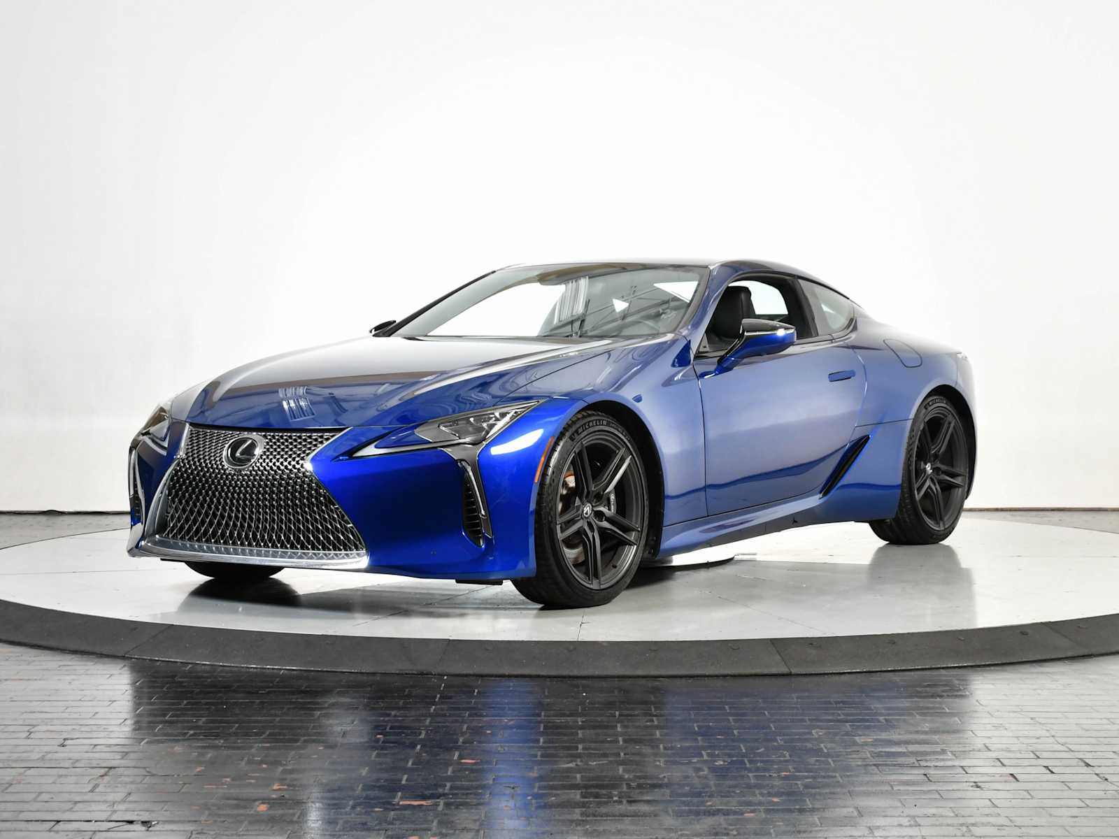 2024 Lexus LC 500's photo