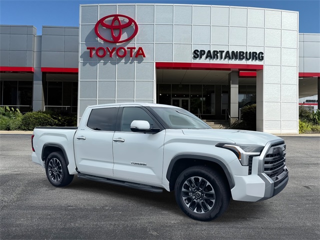 2023 Toyota Tundra Limited's photo