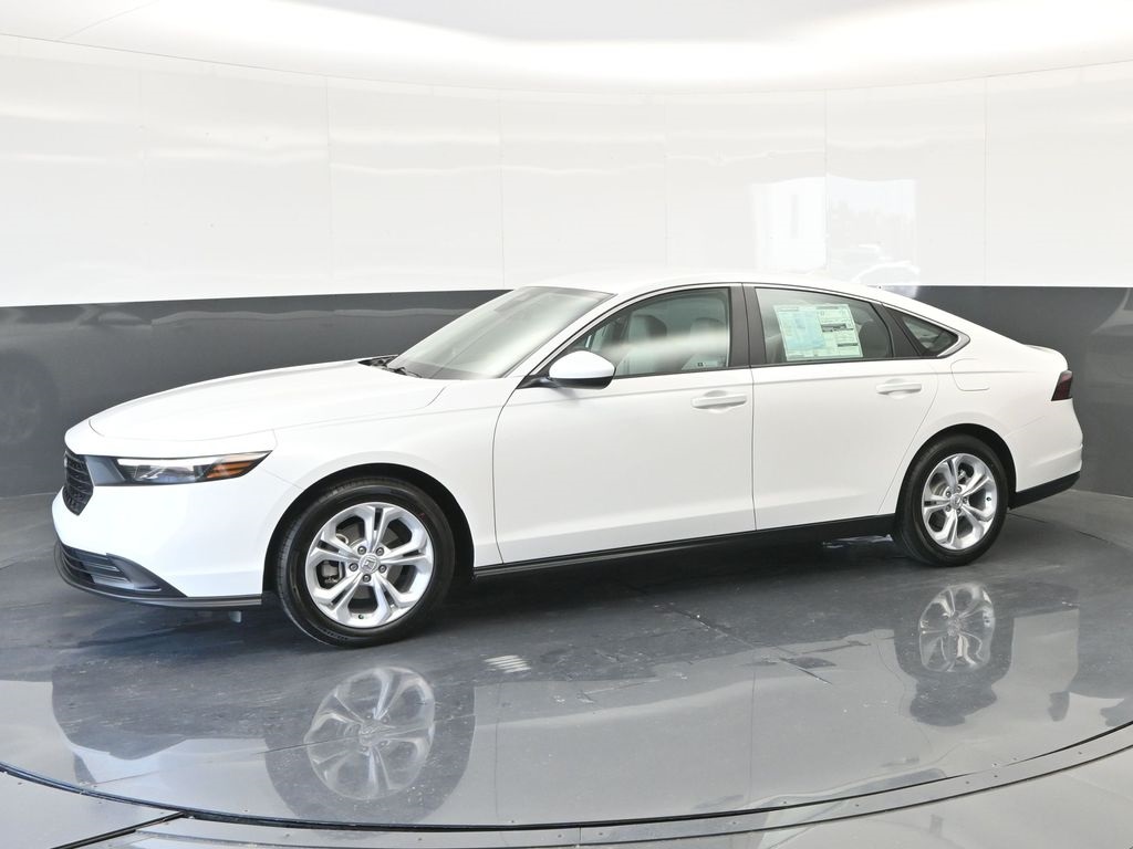 2025 Honda Accord 1.5T LX photo 6