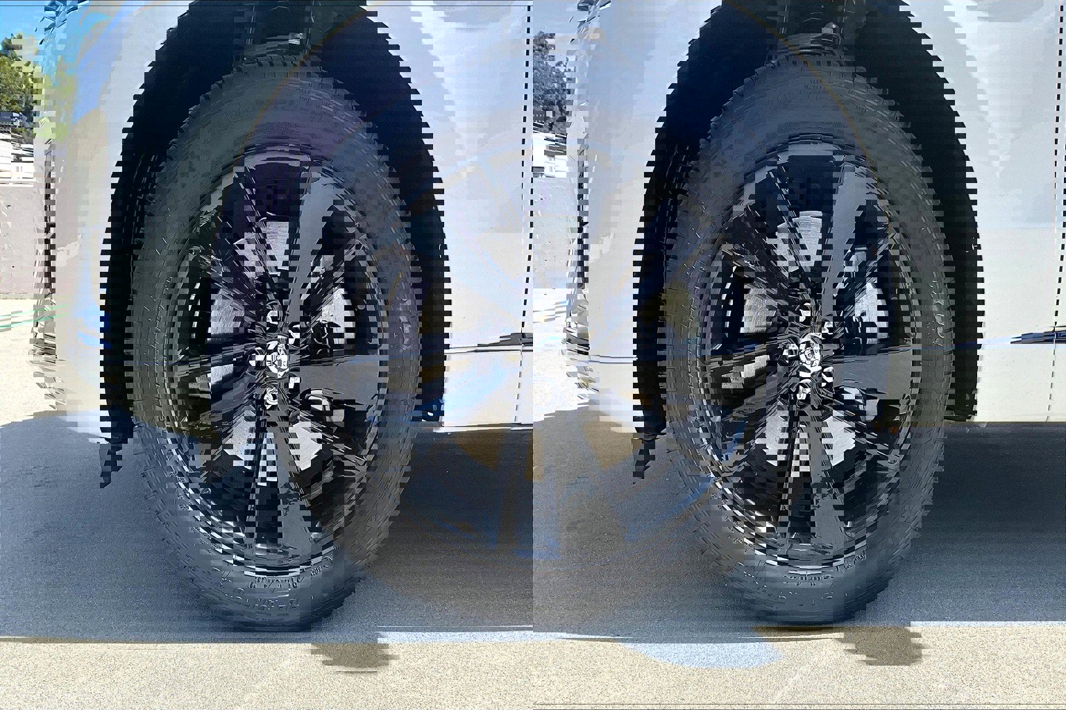 2024 Jaguar F-PACE P400 R-Dynamic S photo 7