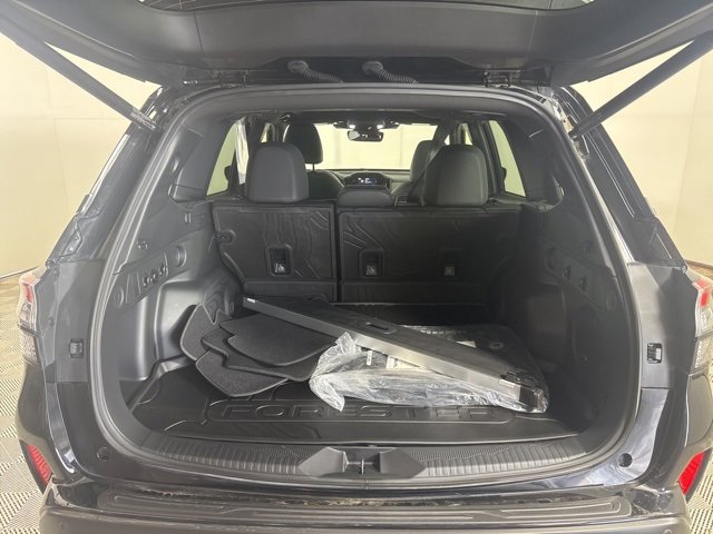 2025 Subaru Forester Sport photo 4
