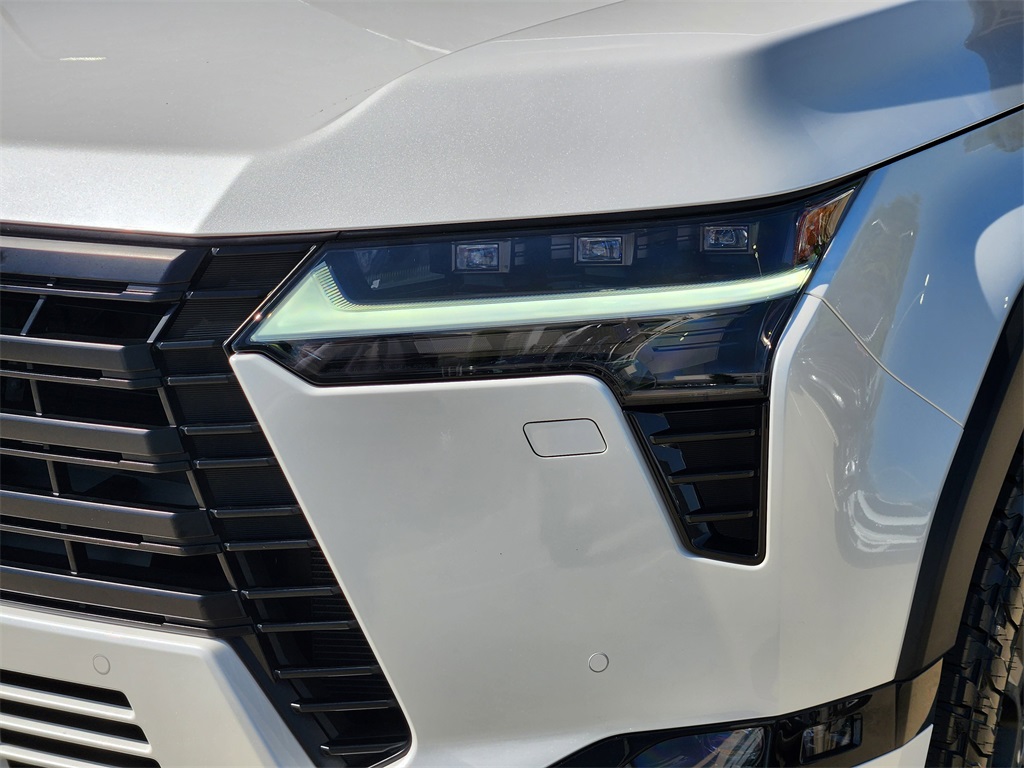 2025 Lexus GX 550 Overtrail photo 9