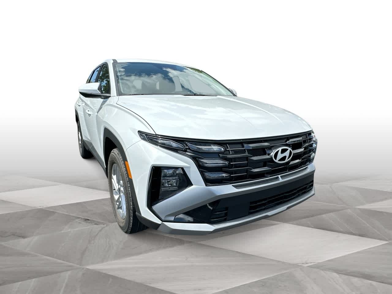 2025 Hyundai Tucson SE photo 2