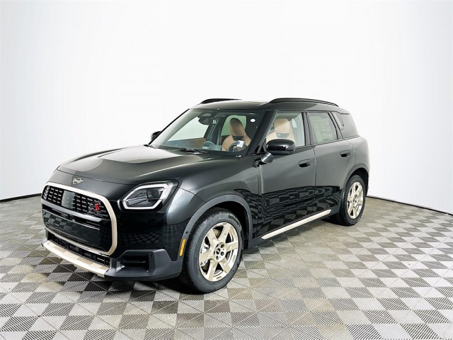 2025 MINI Countryman Iconic