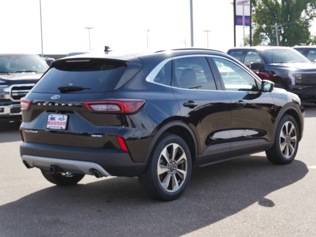 2023 Ford Escape Platinum photo 12