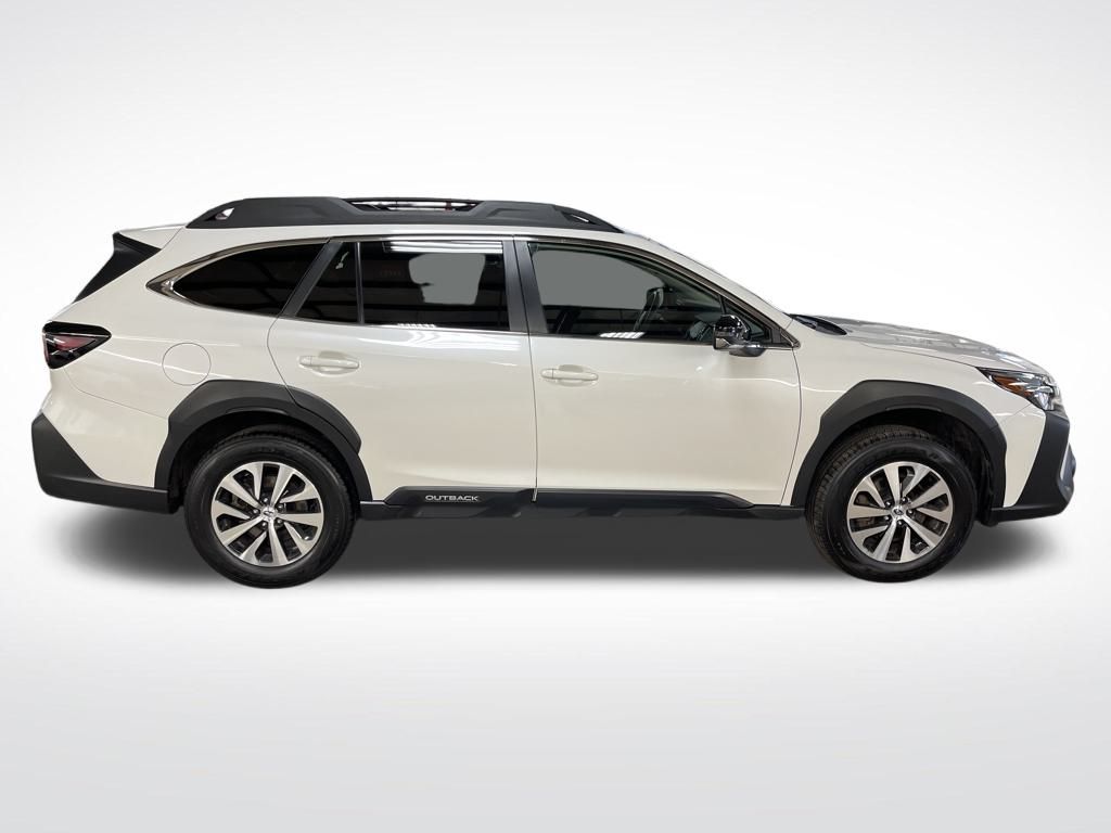 2024 Subaru Outback Premium photo 4