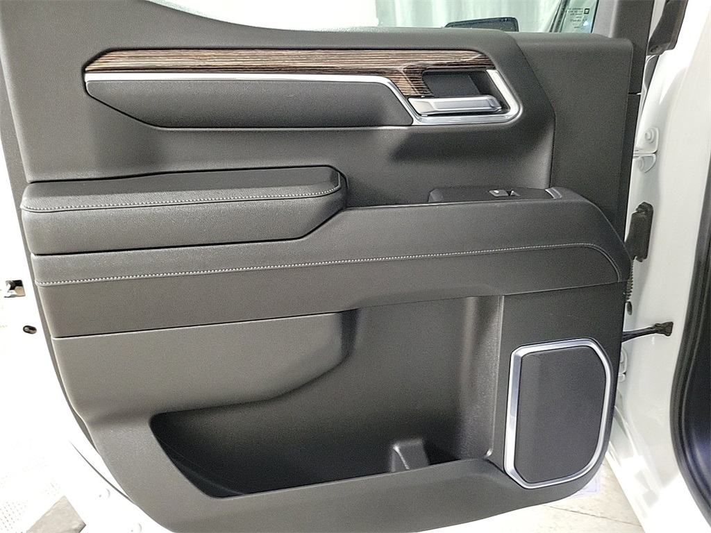 2023 GMC SIERRA - Image 21